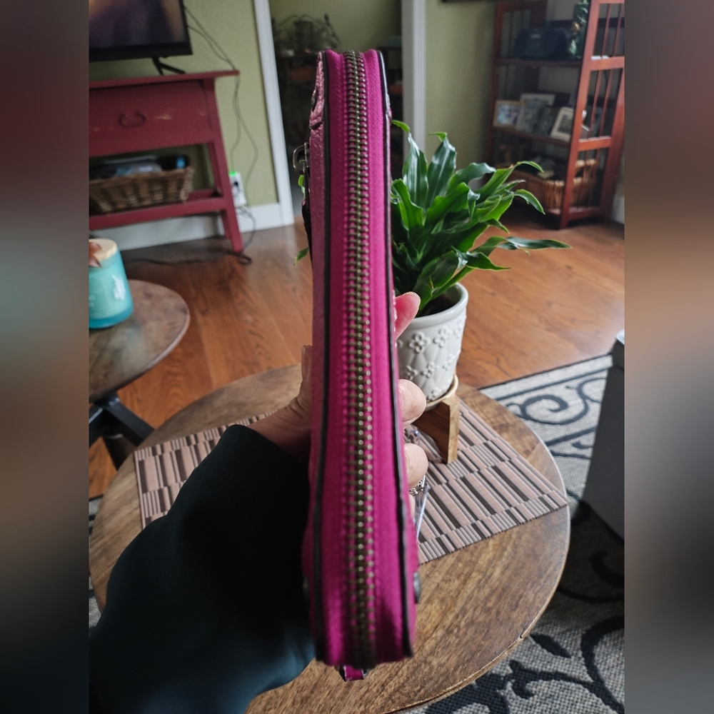 Coach Raspberry Pink Leather Wallet - Picture 5 of 13